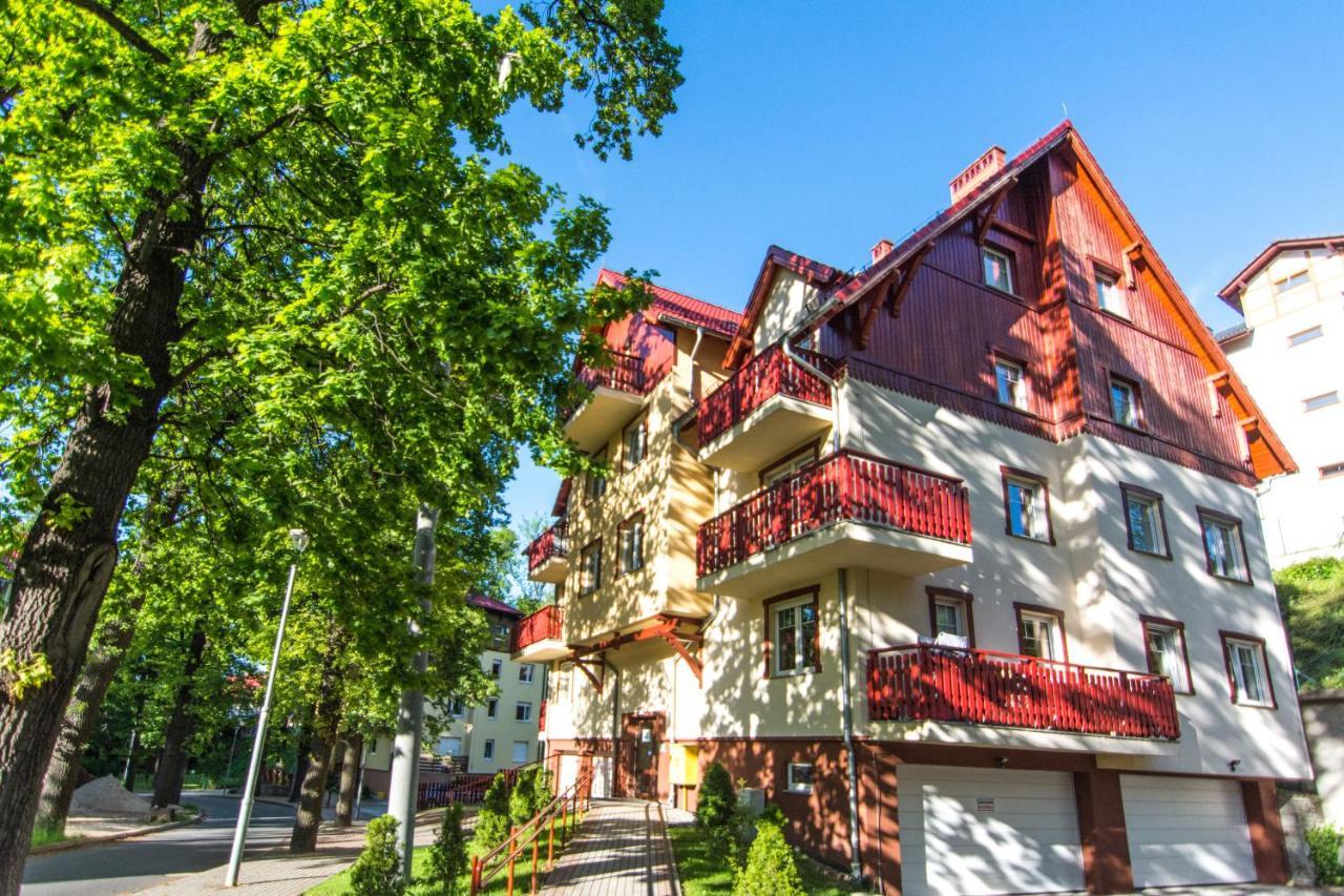 Apartamenty hoteLOVE z sauną Karpacz Buitenkant foto